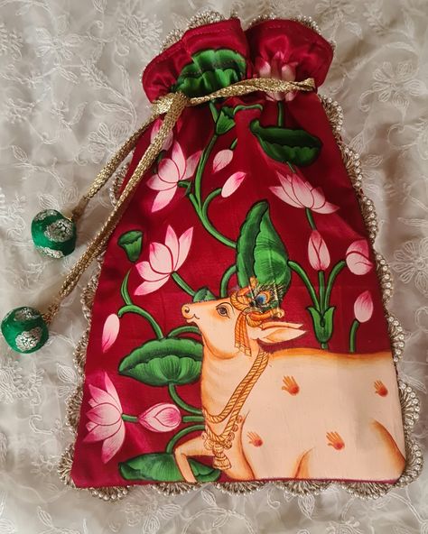 Hand painted pichwai drawstring bag Pichwai Painting, Hand Bags For Women, Potli Bag, Pichwai Paintings, Wedding Crafts Diy, Potli Bags, Wedding Crafts, Girls Bags, Visual Merchandising