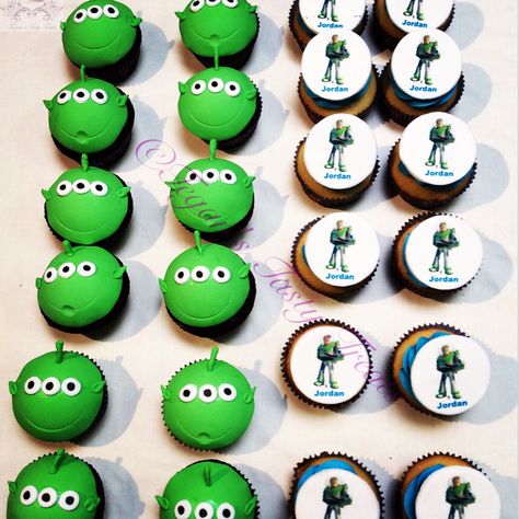 Toy story cupcakes #buzzlightyearcupcakes #aliensfromtoystorycupcakes #cupcakesforboys #cupcakesforkids Buzzlight Year Cupcakes, Toy Story Cupcakes, Cupcakes For Boys, Kid Cupcakes, Toy Story, Cupcake, Sugar Cookie, Toys