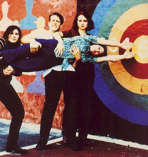 The Breeders Band, The Breeders, Lovers Pics, Silly Bands, Women Of Rock, Tv Tropes, Kim Deal, Rock And Roll Bands, Band Pictures