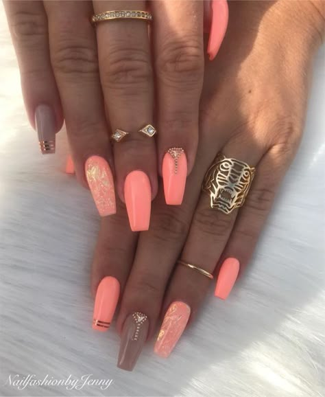 Coffin Nails Designs Summer, Neon Nail Designs, French Pedicure, Nails Styles, Coral Nails, Smink Inspiration, Nail Design Inspiration, Ballerina Nails, Summer Acrylic Nails