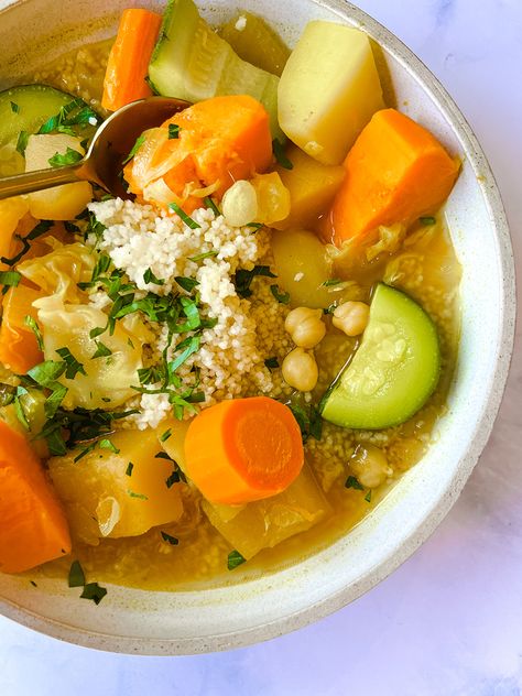 Couscous Soup Couscous Soup, Making Couscous, Vegetable Couscous, Baked By Melissa, Carrots Potatoes, Vegetable Soup Recipes, Soup And Stew, Delicious Vegetables, Savory Recipes