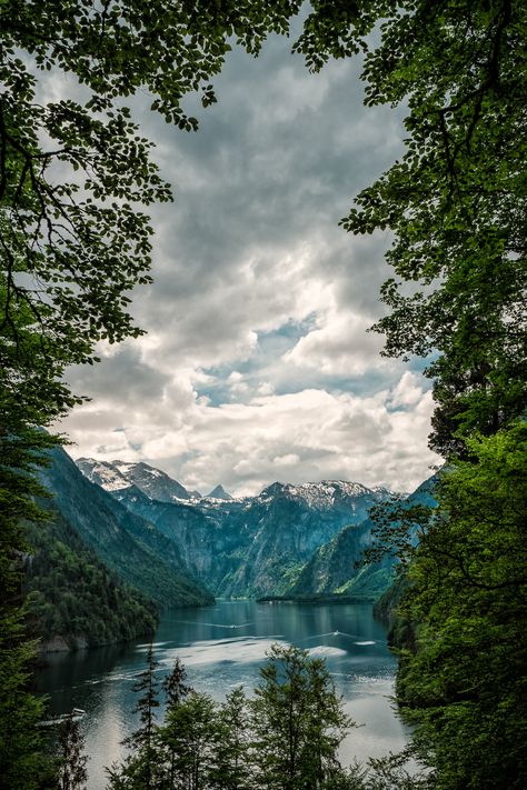 Lake Core, Natural Photoshoot, Drawing Natural, Forest Core, Bavaria Germany, Beautiful Landscape Wallpaper, Nature Landscape, Landscape Wallpaper, Photoshoot Poses