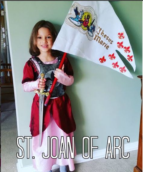 Another excellent year of Catholic Costumes y'all. I just love the variety.         Here's a look at how the Tierney kids' costumes turned ... Saint Joan Of Arc Costume, Joan Of Arc Costume Diy, All Saints Day Costumes, Joan Of Arc Costume, Santa Joana D'arc, Saint Costume, Crisco Recipes, St Joan Of Arc, Saint Joan Of Arc