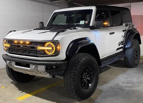 Ford Bronco Raptor Ford Bronco Raptor 2024, Ford Bronco Raptor, Bronco Raptor, Ford Suv, Ford Broncos, Ford Raptor, Life Ideas, Car Stuff, Lifted Trucks