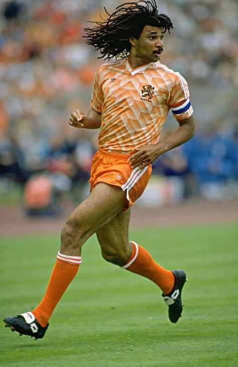 Ruud Gullit of Holland in action at Euro '88. Johann Cruyff, Frank Rijkaard, Ruud Gullit, Marco Van Basten, Paolo Rossi, Roberto Baggio, Michel Platini, Franz Beckenbauer, Sporting Legends