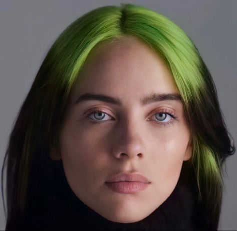 Buff Women, Hot Mommy, Wallpaper Icon, Women In Music, Pitch Perfect, Charli Xcx, Roots Hair, Green Hair, Pop Star