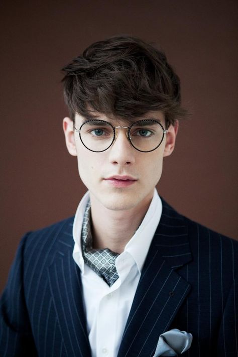 Photo: Rokas Darulis - Accessories Short Haircut Men, Haircut Glasses, Blake Steven, Mens Eye Glasses, Hair Clay, Mens Glasses Fashion, Boys Glasses, Haircut Men, Men Haircut Styles