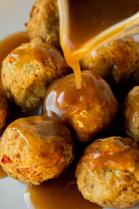 Stuffing Balls with Turkey Leftover Turkey Balls, Stuffing Balls With Turkey, Leftover Turkey Stuffing Balls, Dressing Balls Recipe, Turkey Stuffing Meatballs, Classic Stuffing Recipe, Stuffing Balls Recipe, Classic Stuffing, Entree Ideas