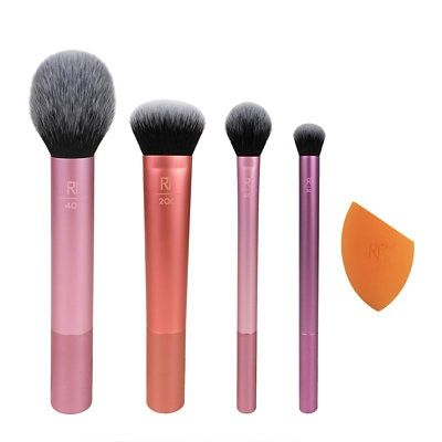 Real Techniques Everyday Essentials Brush Set Real Techniques Sponge, Blush Application, Sephora Makeup Brushes, Real Techniques Brushes, How To Apply Blush, Real Techniques, Blush Brush, Birthday List, Face Brush