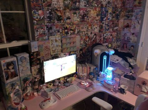 Neet Rooms, Japanese Dark Aesthetic, Messy Room Anime, Dorm Room Anime Aesthetic, Messy Room Aesthetic Anime, Egirl Room, Dark Aesthetic Room, Anime Figures Aesthetic Room, Messy Otaku Room