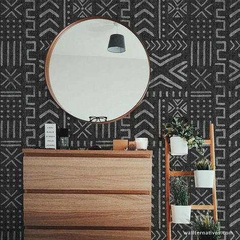 How to choose the right wallpaper fro your home, inspired by African style Mudcloth Decor, Afro Bohemian, Mudcloth Pattern, Horse Bedroom, Gye Nyame, Bohemian Wallpaper, Simple Bedroom Decor, Wall Pattern, Mudcloth Fabric