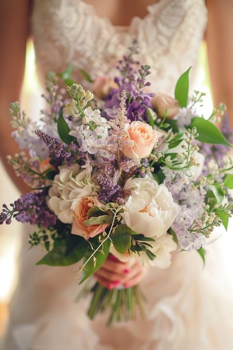 Bride Spring Bouquet, Lavendar Wedding Fall, Lavender Color Bouquet, Wedding In Spring Ideas, Lavendar Bouquets Bride, Purple Floral Bouquets, Spring Wedding Lilac, Purple And Peach Flowers, Wedding Bouquets Bride Spring