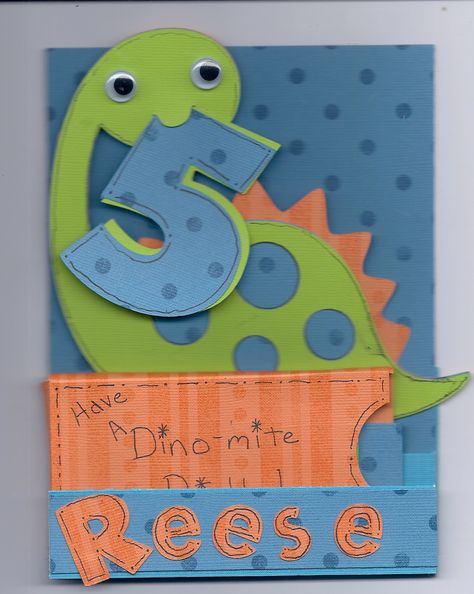 SCRAPBOOKING BY BETHANYR: Birthday Card for a 5 Year Old Boy Birthday Card For Boys, Dinosaur Birthday Card, Kartu Ulang Tahun Diy, Cricut Birthday Cards, Old Birthday Cards, Birthday Card Ideas, Cricut Birthday, Create A Critter, Dinosaur Cards