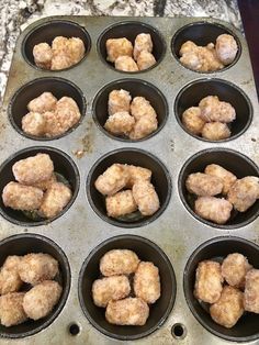 Tator Tot Recipe, Tater Tot Appetizers, Superbowl Foods, Loaded Tater Tots, Easy Tater Tots, Appetizer Cups, Tater Tot Recipes, Potato Appetizers, Potato Bites