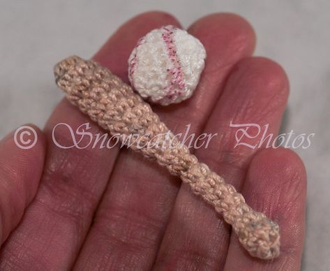 Crochet Baseball Bat, Amigurumi Bat, Crochet Baseball, Baseball Applique, Baseball Ornaments, Beer Cozy, Strong Knots, Football Blanket, Crochet Ornament Patterns