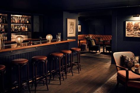 Speakeasy Decor Bar, Home Lounge Room Bar, Bar Lounge Room, Speakeasy Decor, Whiskey Room, Speakeasy Bar, Home Lounge, The Hoxton, Home Bar Rooms