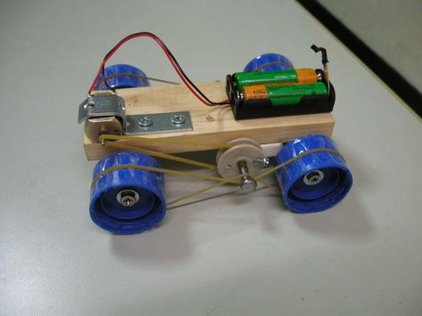 Diy Electric Toys, Electric Car Design, Diy Electric Car, Car For Kids, Kids Science, Toy Cars For Kids, Home Simple, Diy Electrical, How To Make Toys