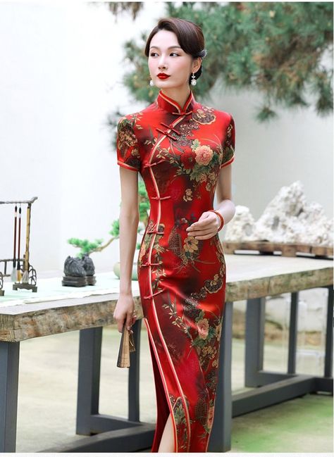 Chinese Prom Dress, Chinese Gown, Cheongsam Traditional, Chinese Outfit, Vietnam Dress, Chinese Qipao, Chinese Dolls, Chinese Style Dress, Prom Dress Long