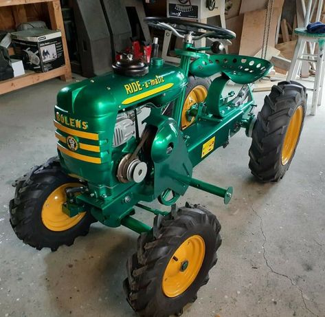 Lawn Tractor Trailer, Bolens Tractor, Wheel Horse Tractor, Small Garden Tractor, John Deere Garden Tractors, Yard Tractors, Tractor Barn, Homemade Tractor, Tractor Idea