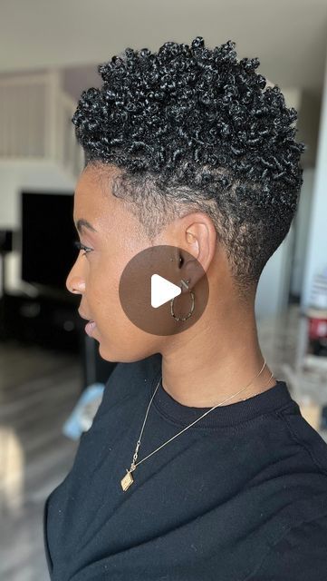 How To Curl Natural Short Hair, Short Coil Hair Styles, Coils On Natural Hair Shorts, Natural Twa Hairstyles For Black Women, Gel Styles Hairstyles, Coils On Short Natural Hair, Short Coily Hairstyles, Finger Coils Natural Hair, Short Natural Curls