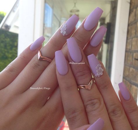 Glamsusie Nails Almond, Hot Nails, Nails Coffin, Fabulous Nails, Heart Nails, Creative Nails, Sally Hansen, Matte Nails, Purple Nails