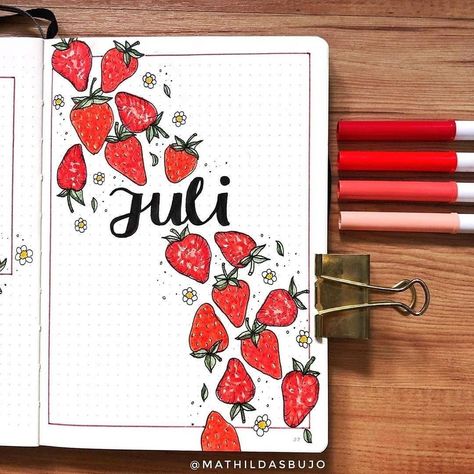 Wow😍 , strawberry 🍓 ! Any strawberry fans ? So addicted to this theme #bujocoverpages designed by @mathildasbujo . Such a talented #bujo… Fruit Bullet Journal, Journal Spreads Ideas, Journal D'inspiration, May Bullet Journal, Bullet Journal Headers, Bullet Journal Month, Bullet Journal 2020, Bullet Journal Spreads, Bullet Journal Cover Page