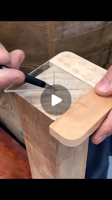 Diy Tools Woodworking, Creative Woodworking Ideas, Easy Woodworking Projects Diy, Downloadable Woodworking Plans, Front Porch Ideas Curb Appeal, Woodworking Classes, Woodworking Workshop, Beginner Woodworking Projects, Woodworking Jigs