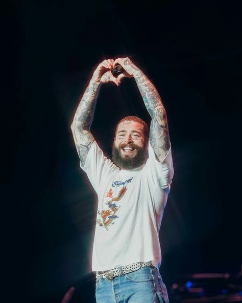 New Post Malone, Post Malone Concert, Post Malone Wallpaper, Love Post, Lana Del Ray, Post Malone, Silver Screen, Favorite Celebrities, Western Fashion