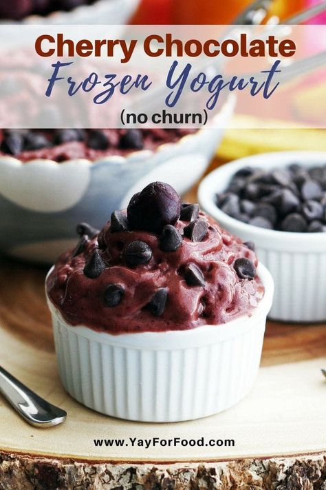 Beat the heat with this quick and easy frozen yogurt recipe. No ice cream maker required to enjoy this summer treat starring sweet cherries and chocolate chips. Chocolate Frozen Yogurt Recipe, Easy Frozen Yogurt, Chocolate Frozen Yogurt, Frozen Yogurt Recipe, Frozen Yogurt Recipes, Yogurt Recipe, Cherry Chocolate, Cold Desserts, Yogurt Recipes