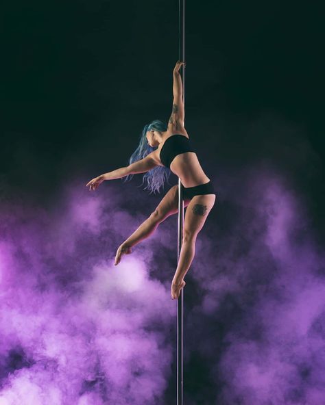 Pole Photoshoot Poses, Pole Poses Photo Shoots, Pole Photoshoot, Pole Poses, Black Photoshoot, Dance Jumps, Keeping It Simple, Dance Photos, Dance Life