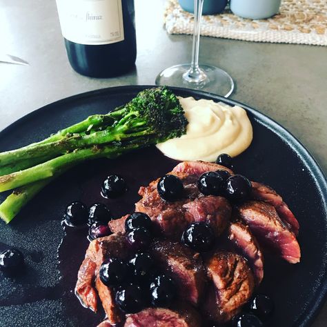 Kangaroo with blueberry and red wine sauce and white bean purée – Kim Broom Melbourne Kangaroo Steak Recipes, Kangaroo Recipe Dinners, Kangaroo Steak, Kangaroo Recipe, White Bean Puree, Bush Tucker, Red Wine Sauce, Steak Sauce, Wine Sauce