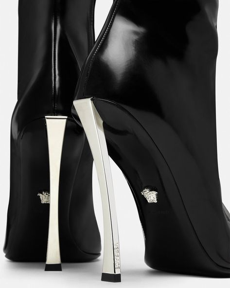 Versace Pin-Point Knee-High Boots | VERSACE Versace High Heels, Versace Boots, Boots Long, Bathrobe Men, Versace Fashion, Versace Home, Flats Sandals, Gianni Versace, Shoes For Women