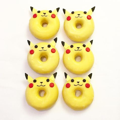 Pikachu Donut, Pokémon Treats, Pikachu Party, Pokémon Birthday, Melon Soda, Pokémon Party, Satin Ice Fondant, Brand Merchandise, Happy Hedgehog