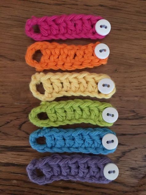 Crochet Wine, Crochet Mask, Crochet Rings, Mode Crochet, Crochet Bookmarks, Crochet Diy, Knit Stitch Patterns, Crochet Home, Crochet Accessories