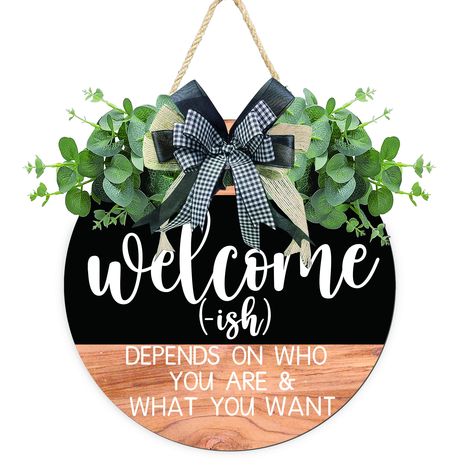 Wood Wreaths, Outdoor Farmhouse, Fall Floral Decor, Welcome Signs Front Door, Floral Door Wreaths, Welcome Home Signs, Diy Christmas Presents, Welcome Door Signs, Wood Wreath