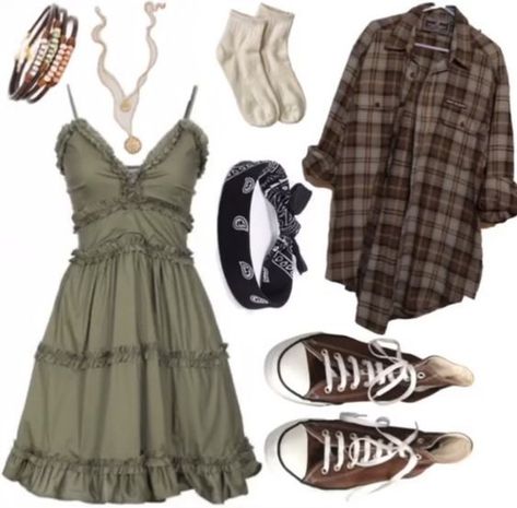 Summer Earthy Outfits, Boty Converse, Cottage Core Dresses, Moda Grunge, Look Grunge, Earthy Style, Mode Hippie, Earthy Outfits, Swaggy Outfits