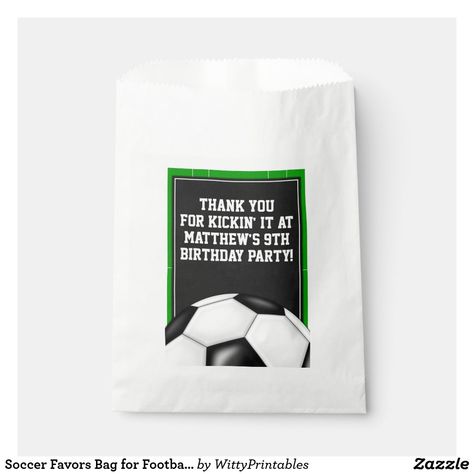 Soccer Favors Bag for Football Fans Soccer Party Bags Ideas, Soccer Snack Bags Free Printable, Soccer Ball Party Favors, Soccer Thank You Tags Free Printable, Soccer Team Party, Soccer Bag Tag, Soccer Decor, Soccer Birthday Parties, Team Party