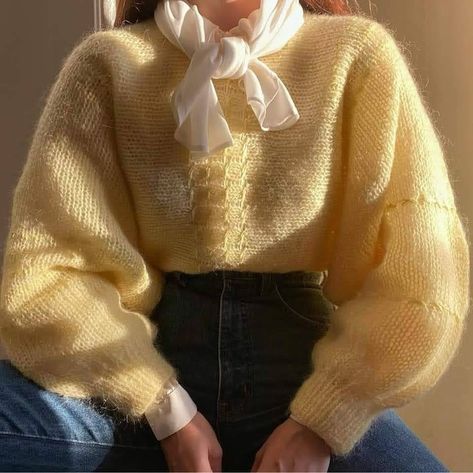 Yellow Cottagecore, Feminine Casual, Cottagecore Outfits, Winter Outfit Inspiration, Vintage Inspired Dresses, Warm Outfits, Knit Fashion, Lookbook Outfits, Crochet Fashion