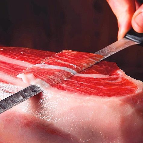 Iberian acorn ham handcarving. The most award winning ham from Guijuelo, Spain. Beher producer. I just eat this wonderful ham and I could say that it is addictive!!! Spanish Food, Salamanca, Find It, 6 Months, Award Winning, I Can, Spain, Meat, Fish