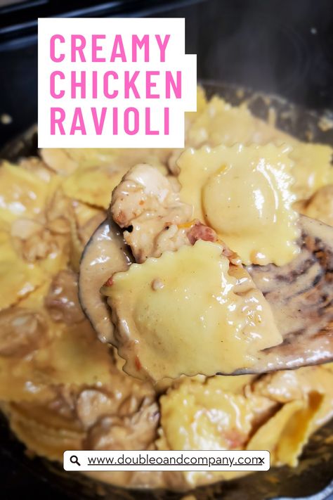 A creamy tomato alfredo sauce with chicken and ravioli. Chicken And Ravioli Recipes, Alfredo With Tomatoes, Chicken And Ravioli, Tomato Alfredo Sauce, Making Your Own Pasta, Creamy Tomato Chicken, Ravioli Recipes, Chicken Ravioli, Ravioli Sauce