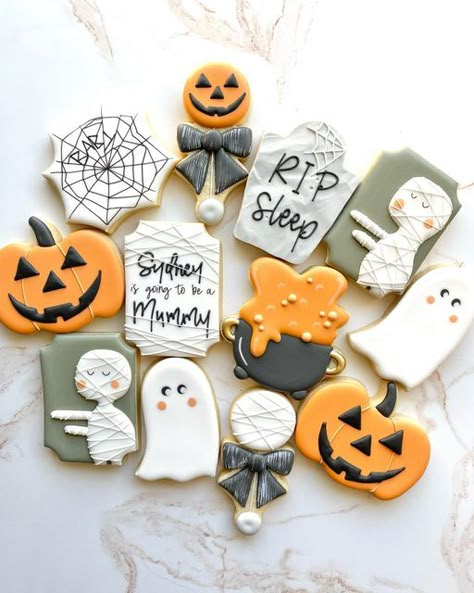 Chelsea Hill | Cookie Artist on Instagram: "Cutest Halloween themed Baby Shower! 🎃 Like the R.I.P Sleep? Sometimes I think I’m funny 😅" Twin Halloween Baby Shower Ideas, October Boy Baby Shower Ideas, Halloween Baby Shower Dessert Table, Halloween Diaper Party, Diy Halloween Baby Shower Decorations, Somethings Brewing Halloween Baby Shower Ideas, Boo Baby Shower Theme Boy, Baby Shower Themes Halloween, Baby Brewing Shower Ideas Halloween