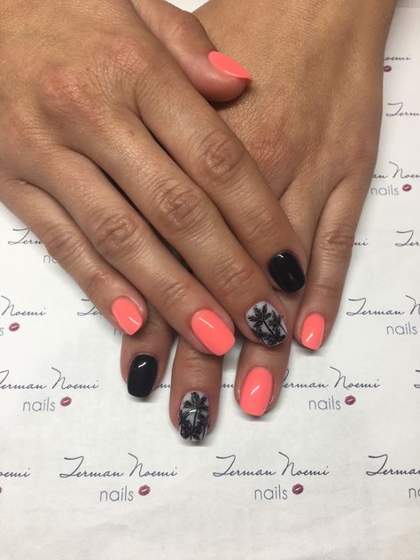 Summer nails, palmtree nails, coral nails, black nails, love nails! 🖤❤️ Nails Coral, Pink Summer Nails, Coral Nails, Nails Love, Nails Black, Love Nails, Black Nails, Neon Pink, Palm Tree