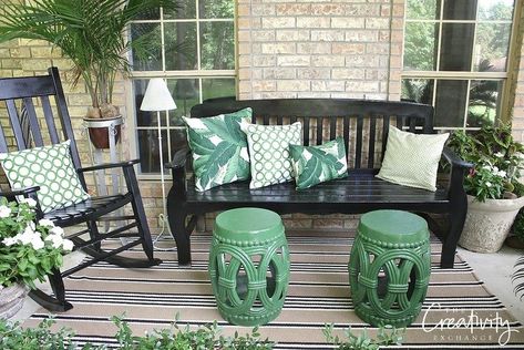 Best Paints to Use for Outdoor Furniture, Accessories and Pots Black And Green Porch Decor, Green Porch Decor, Green Patio Decor, Green Patio Furniture, Painting Outdoor Wood Furniture, Painting Metal Outdoor Furniture, Front Porch Seating Ideas, Front Porch Seating, Outdoor Furniture Makeover