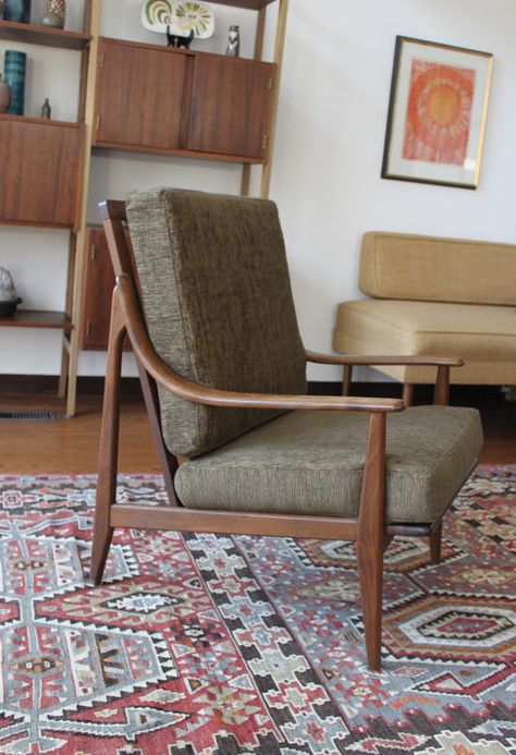 Mid Century Modern Chair Mid Century Modern Chairs Armchairs, Midcentury Modern Arm Chair, Midcentury Armchair, Cushioned Chair, Midcentury Chair, Cabinet Shelves, 1960s Armchair, Urban Interiors, Mcm Furniture