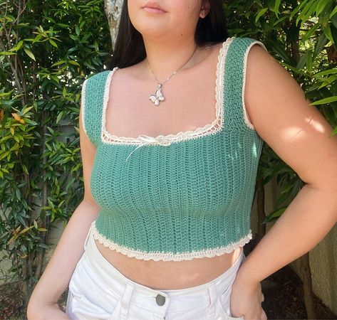 Agatha Crochet Top, How To Crochet Short Sleeves, Formal Crochet Top, Cielo Top, Crochet Short Sleeves, Crochet Cafe, Crochet Short Sleeve, Crochet Idea, Crochet Short