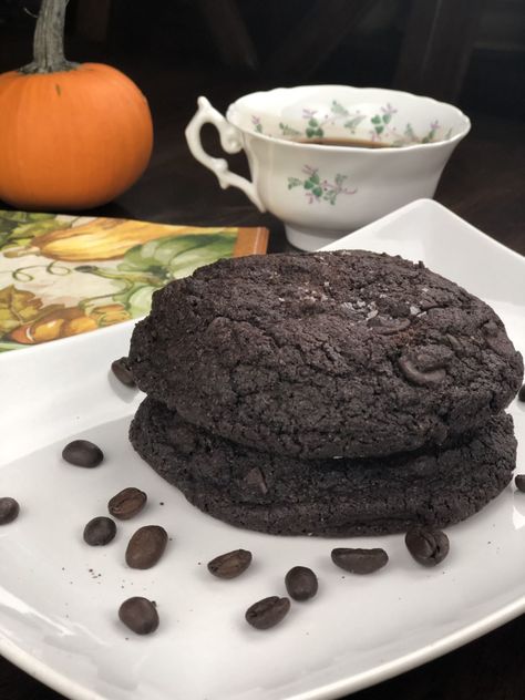 Nestle Espresso Chip Recipes, Chip Recipes, Jumbo Muffins, Nestle Toll House, Double Chocolate Chip Cookies, Toll House, Chocolate Espresso, Granite Kitchen, Pumpkin Muffins