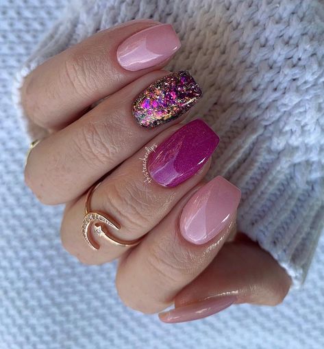 Pink Bling Nails, Fall Gel Nails, Pink Nail Art, Colorful Nail Designs, Nail Designs Glitter, Dip Powder Nails, Dipped Nails, Bling Nails, Dip Powder