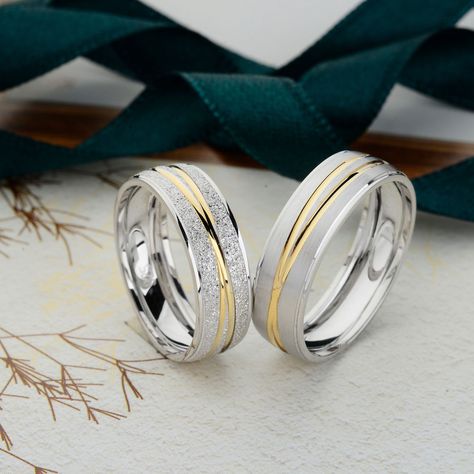 Woman Engagement Rings, Wedding Band His And Hers, Wedding Band His, Gold Wedding Band Set, His And Hers Wedding Bands, Marriage Rings, Wedding Rings Sets His And Hers, Traditional Wedding Bands, Dainty Wedding Band