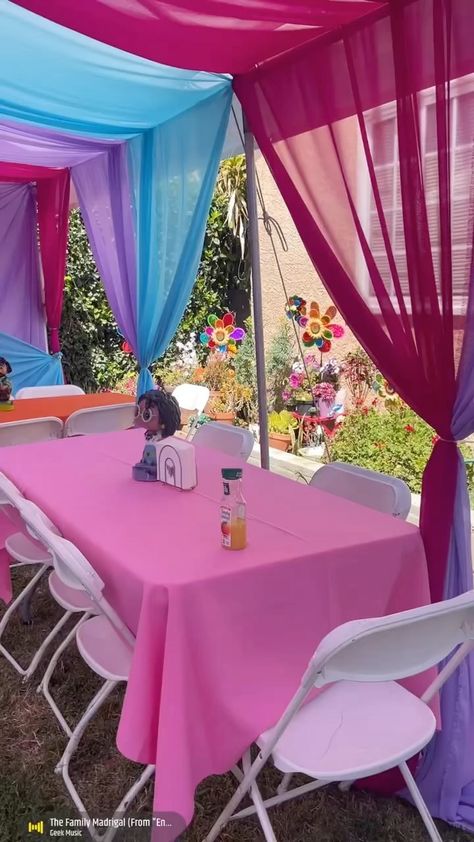 Encanto Table Decorations, Encanto House, Party Tent Decorations, Encanto Theme, Tent Decor, Encanto Party, Birthday Table Decorations, Girl Bday Party, Tent Decorations