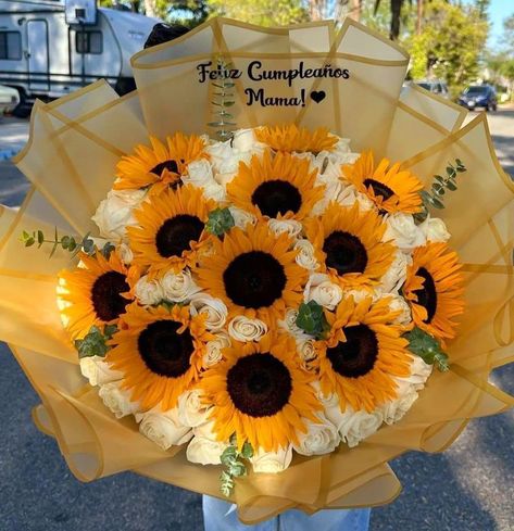 White Roses + Sun Flowers 🌻 Sunflower With Roses Bouquet, Roses And Sunflowers Bouquet, Rose And Sunflower Bouquet, Sunflower Bouquet Gift, Flower Bouquet Sunflower, Roses Bouquet Gift, Ribbon Flowers Bouquet, Birthday Flowers Bouquet, Graduation Flowers